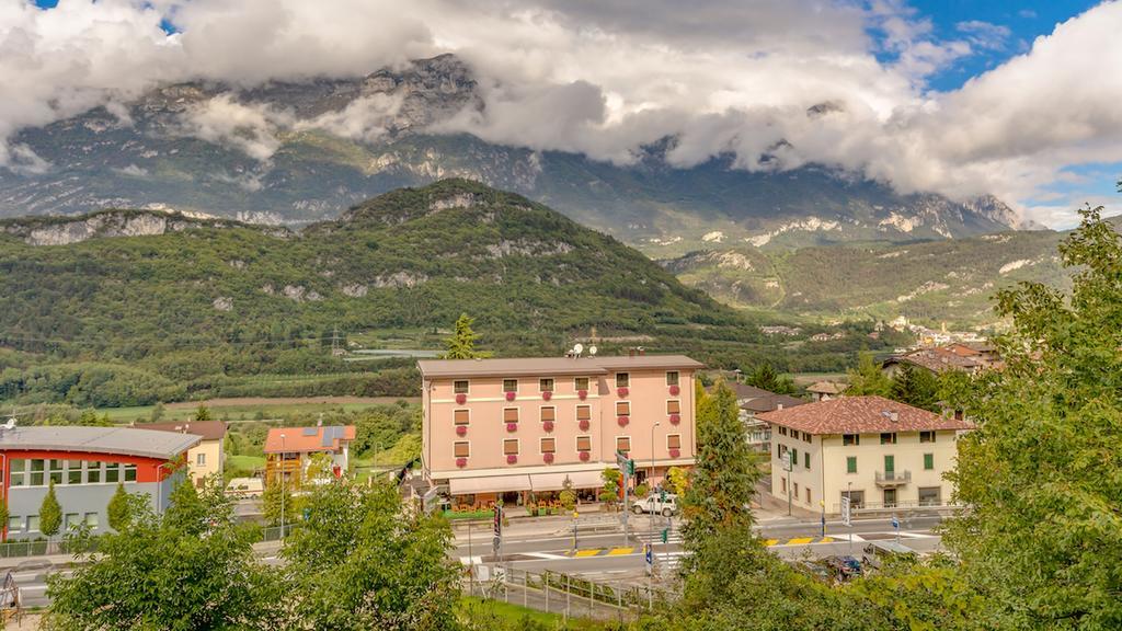 Hotel San Leonardo Vigolo Baselga Εξωτερικό φωτογραφία