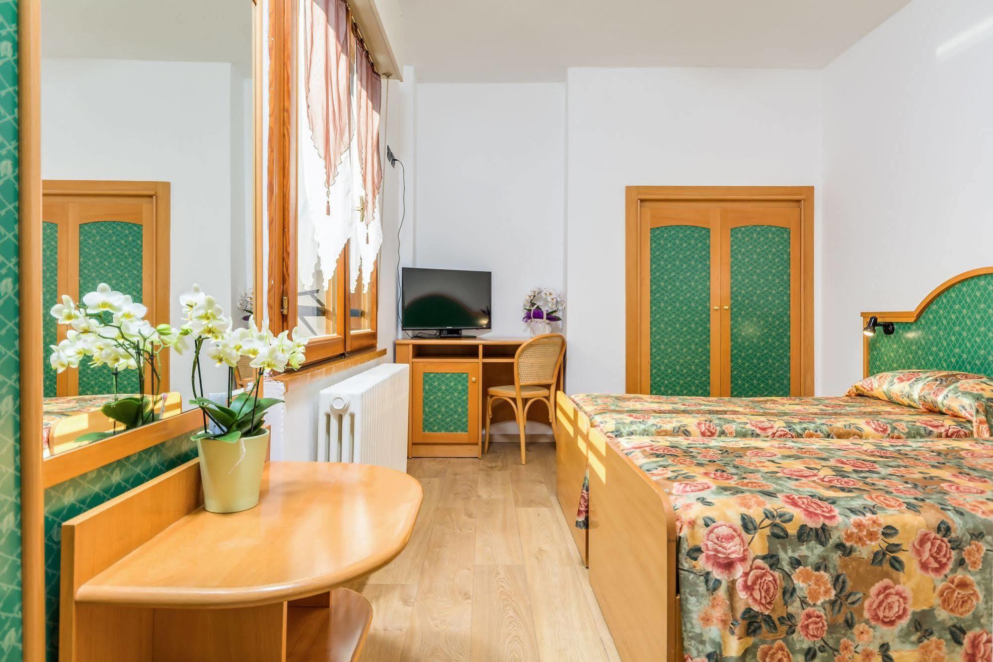 Hotel San Leonardo Vigolo Baselga Εξωτερικό φωτογραφία